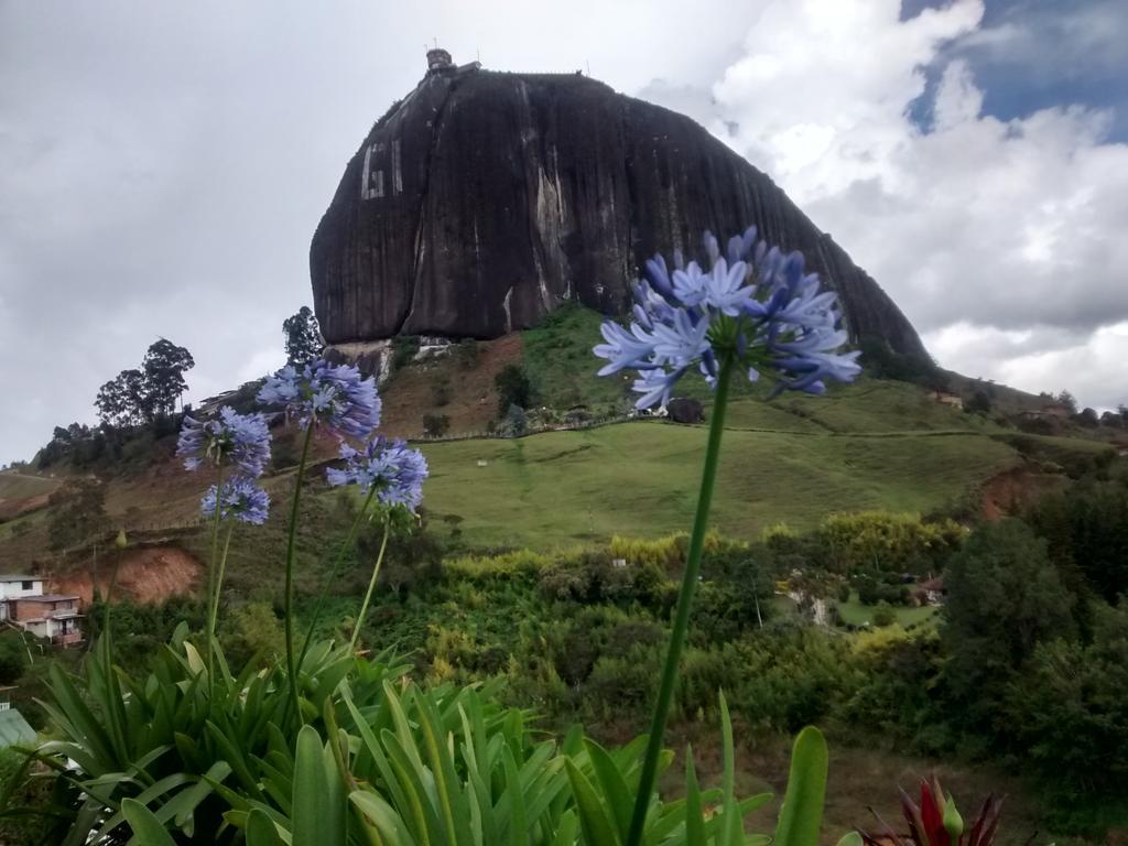 Casa Galeria Guatape Villa Eksteriør billede