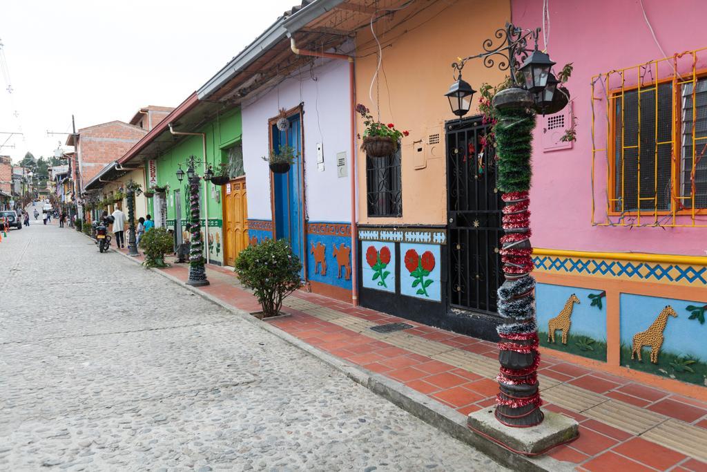 Casa Galeria Guatape Villa Eksteriør billede
