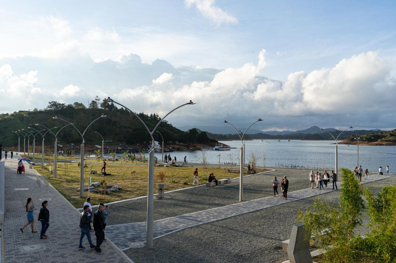 Casa Galeria Guatape Villa Eksteriør billede